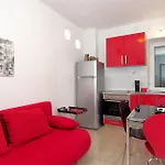 Апартаменты Belvedere Apartment *