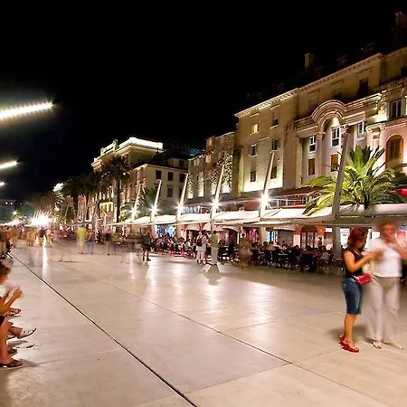 Apartment Belvedere *