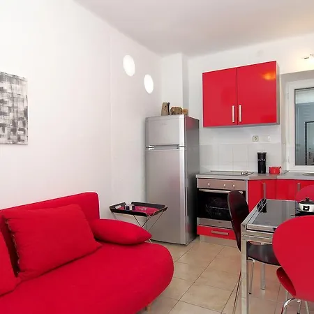Apartman Belvedere Apartment *
